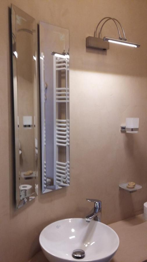 Hotel Tsarsi Kasztoriá Kültér fotó